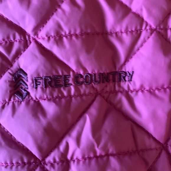 Free country puffer vest size Lg/XL - Picture 3 of 5